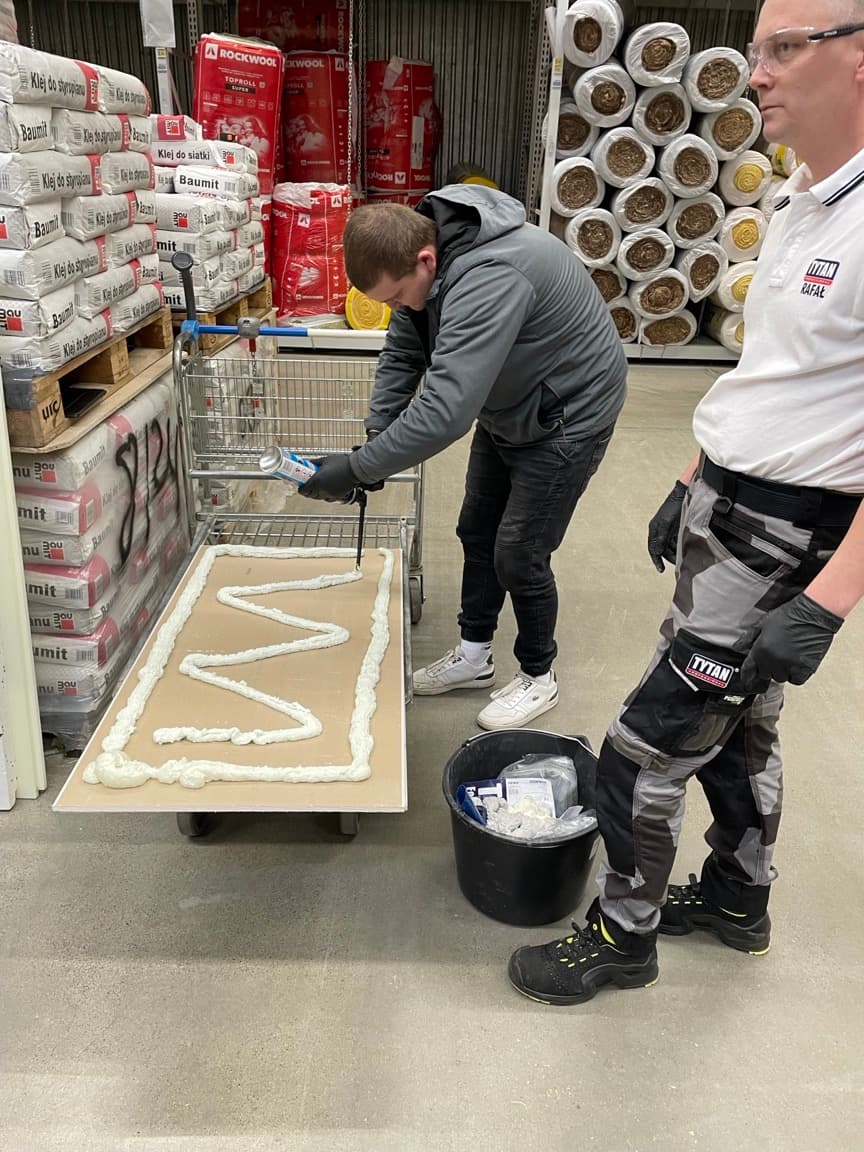 castorama