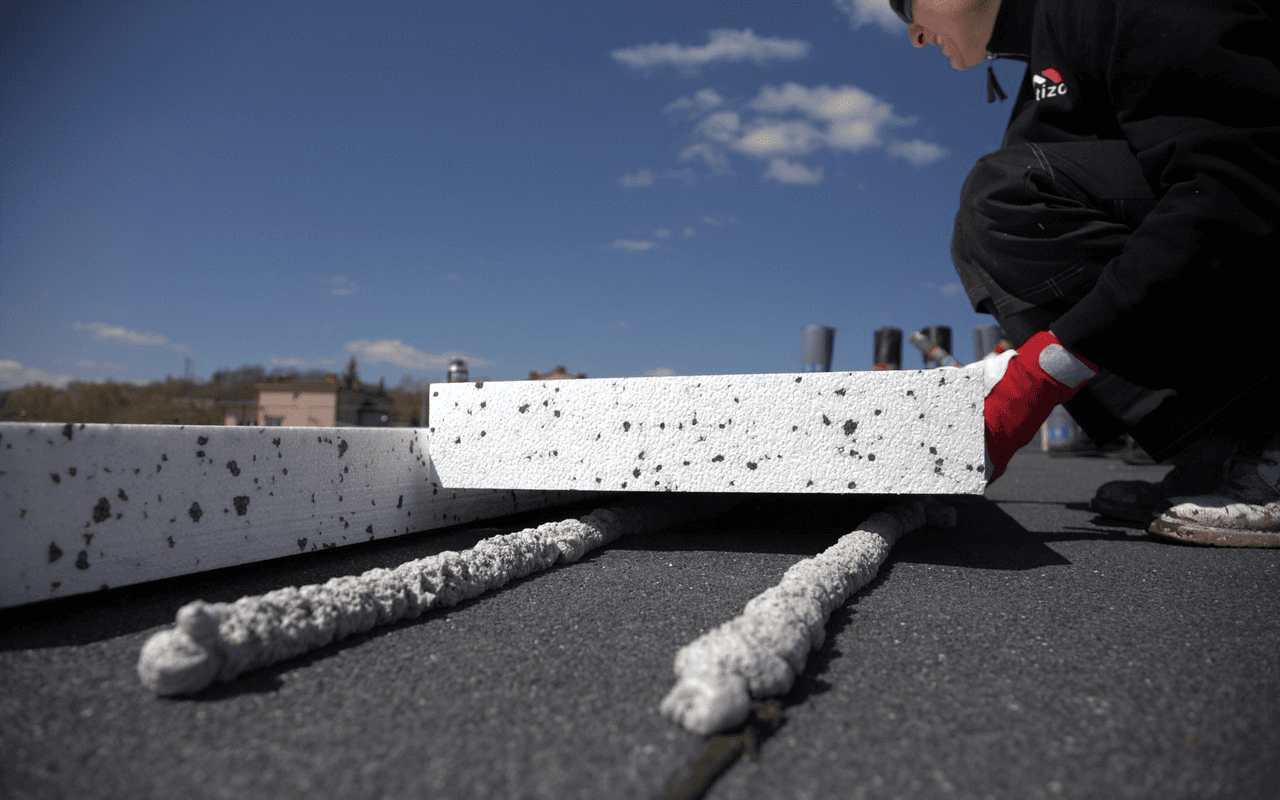 660428060f193c34aff2d4af